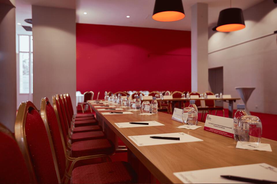 meetings & events